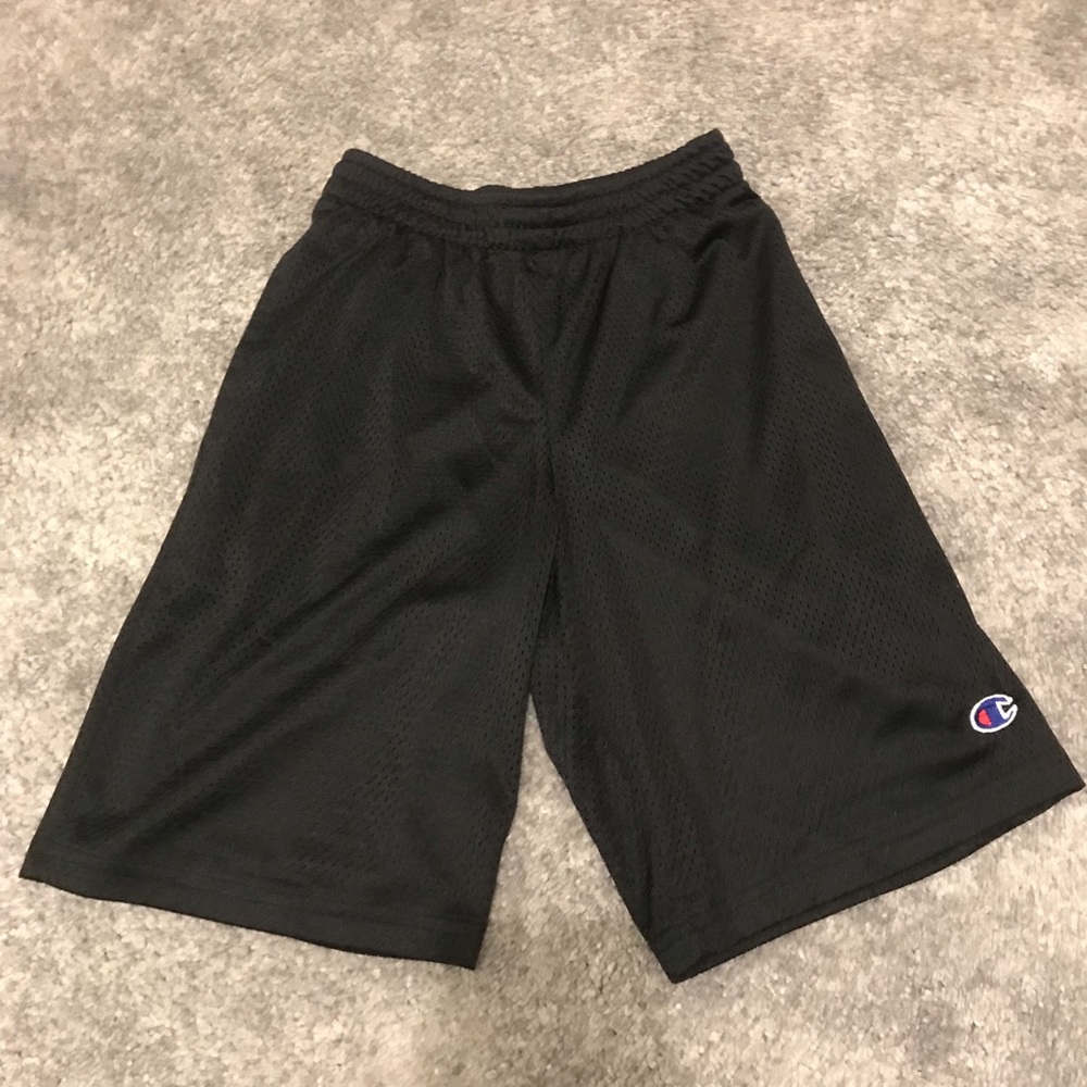 black basketball shorts